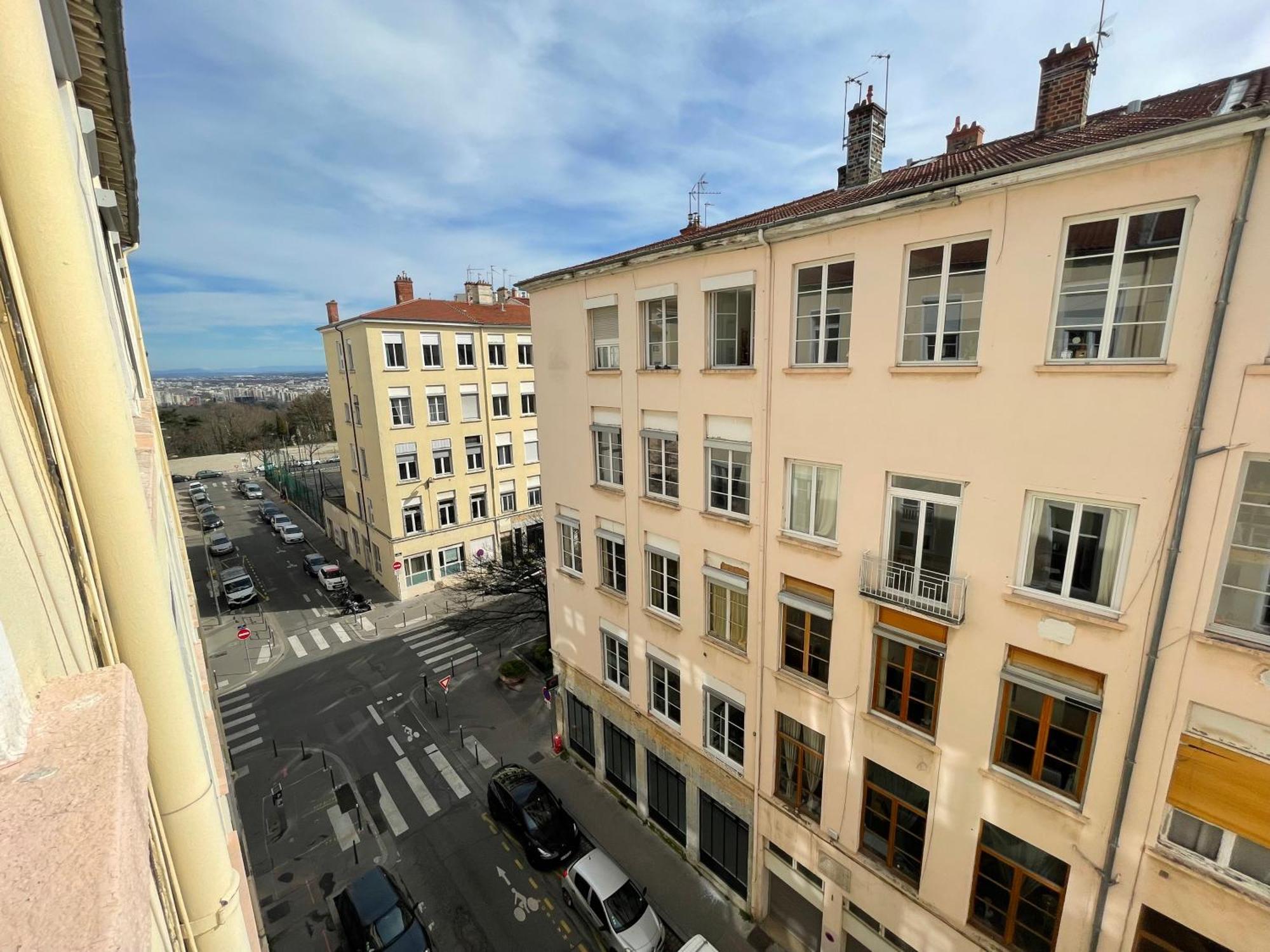 Lyon4 Cocooning Centre Croix Rousse 86m2-4p * Lione